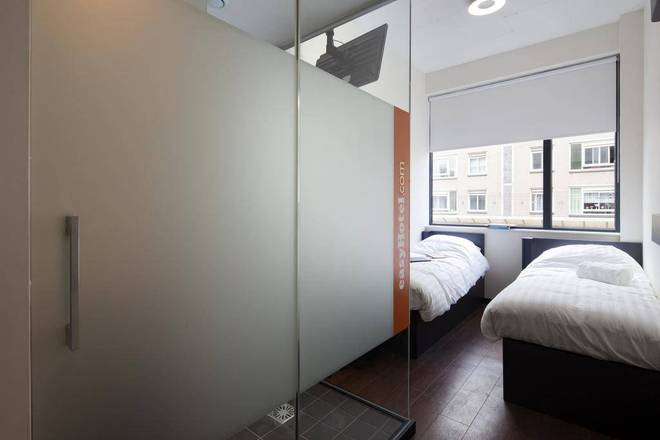 easyHotel Amsterdam, Amsterdam