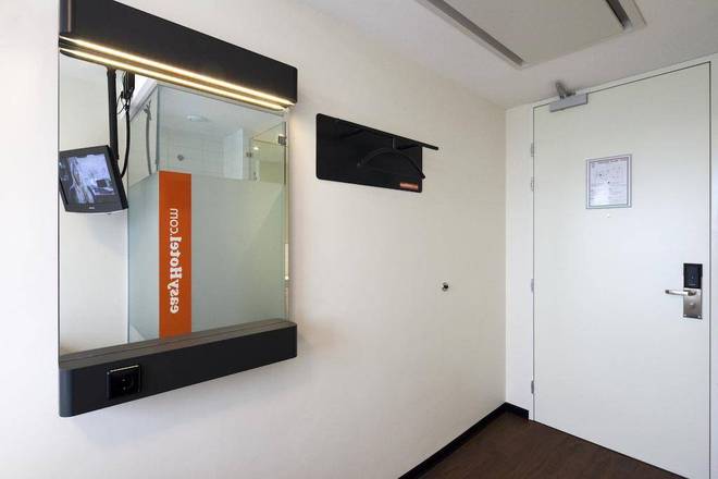 easyHotel Amsterdam, Amsterdam