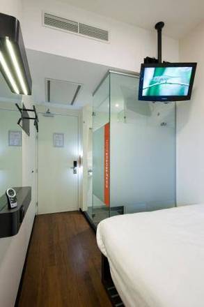 easyHotel Amsterdam, Amsterdam