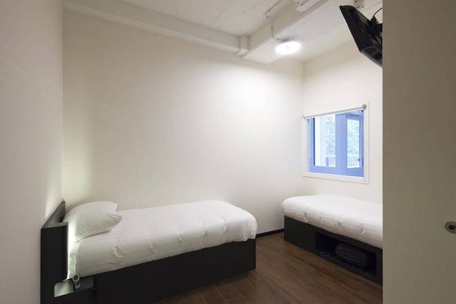 easyHotel Amsterdam, Amsterdam