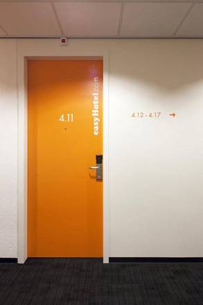 easyHotel Amsterdam, Amsterdam