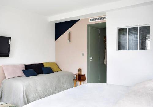 Hôtel Henriette, Paris