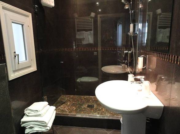 Hotel des Bains, Paris