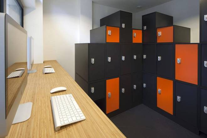 easyHotel Amsterdam, Amsterdam