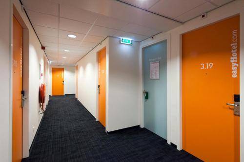 easyHotel Amsterdam, Amsterdam