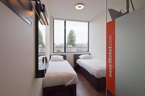 easyHotel Amsterdam, Amsterdam