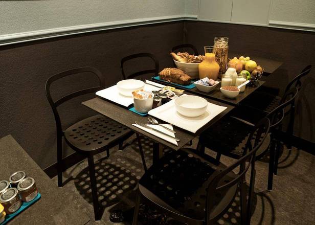 Hotel Daval, Paris
