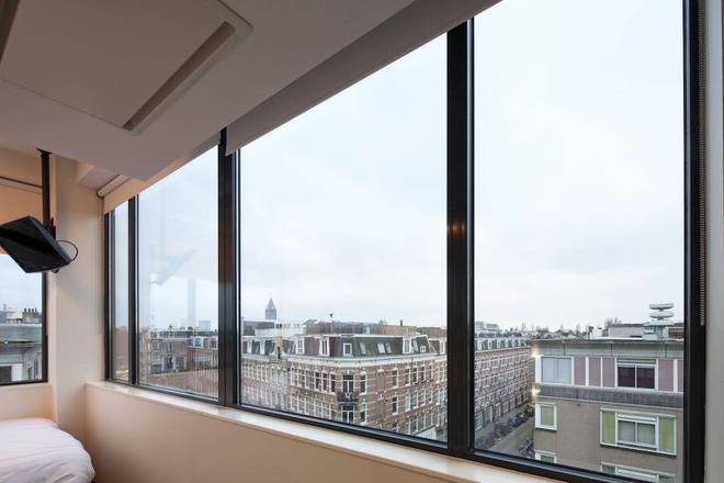 easyHotel Amsterdam, Amsterdam