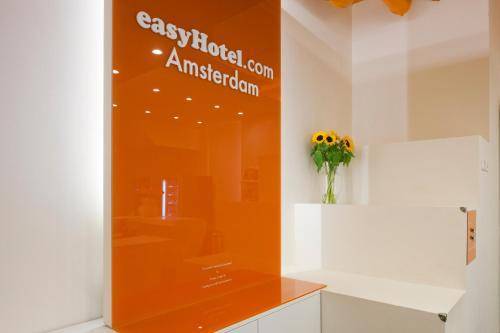 easyHotel Amsterdam, Amsterdam