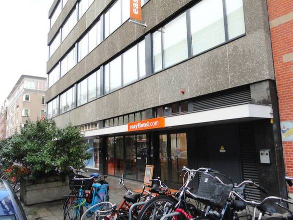 easyHotel Amsterdam, Amsterdam