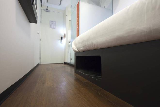 easyHotel Amsterdam, Amsterdam