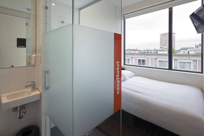 easyHotel Amsterdam, Amsterdam